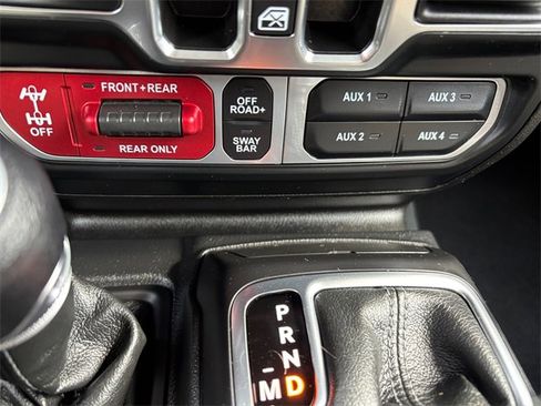 Used 2024 Jeep Wrangler Unlimited Rubicon image 22