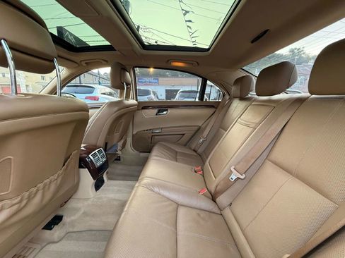 Used 2009 Mercedes-Benz S 550 4MATIC image 42