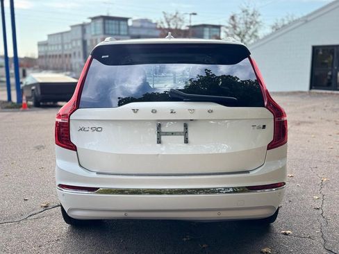 Used 2022 Volvo XC90 T6 Inscription w/ Climate Package image 5