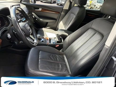 Used 2018 Audi Q5 2.0T Premium Plus w/ Premium Plus Package AWD/4WD image 6
