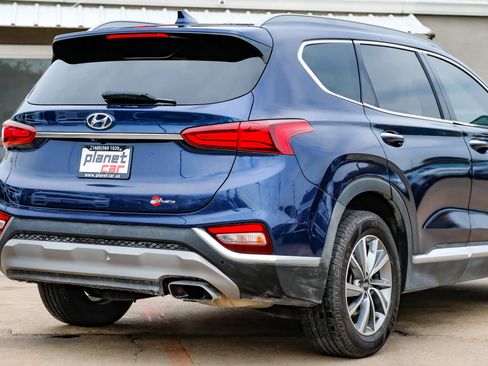 Used 2019 Hyundai Santa Fe Limited w/ Cargo Package image 12