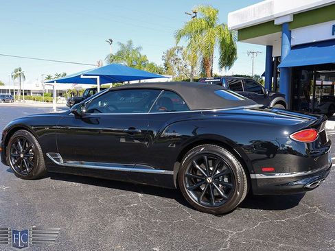 Used 2020 Bentley Continental GT image 7