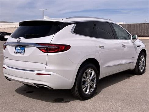 Used 2020 Buick Enclave Avenir w/ Avenir Technology Package image 6