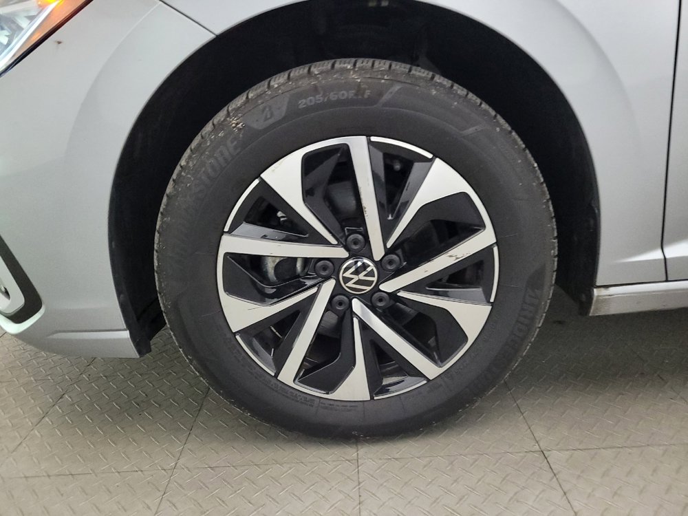 Used 2025 Volkswagen Jetta S FWD image 31
