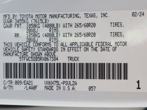 Used 2024 Toyota Tundra Limited AWD/4WD image 62