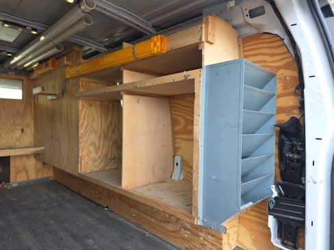 Used 2018 Chevrolet Express 2500 w/ Driver Convenience Package image 8