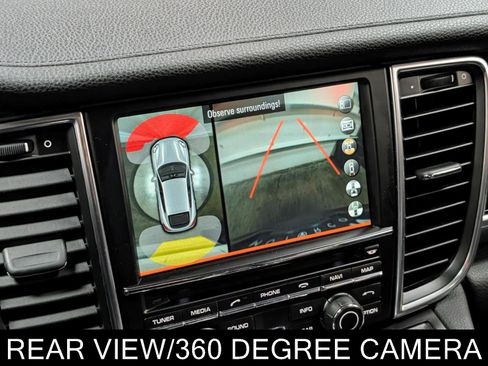 Used 2014 Porsche Panamera 4 image 40