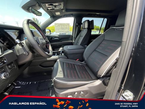 New 2026 GMC Yukon XL AT4 Ultimate AWD/4WD image 10