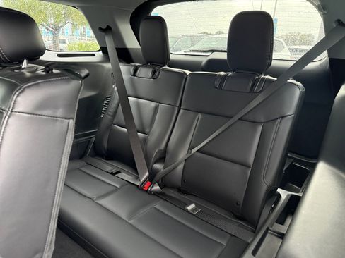 Used 2023 Ford Explorer XLT w/ Equipment Group 202A image 21