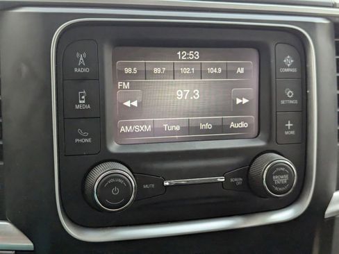 Used 2022 RAM 1500 Classic SLT image 31