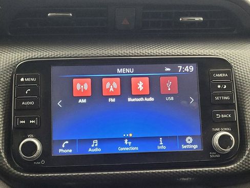 Used 2024 Nissan Kicks SV image 25