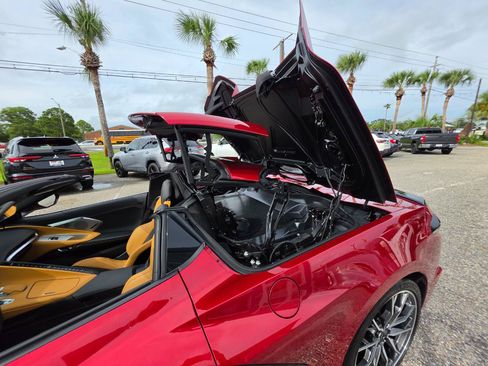 Used 2023 Chevrolet Corvette Stingray Preferred Conv w/ Battery Protection Package RWD image 37