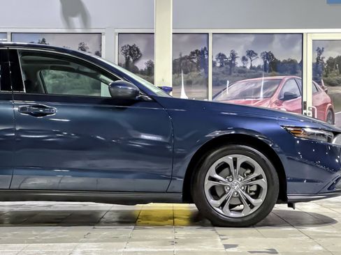 Used 2024 Honda Accord EX image 33