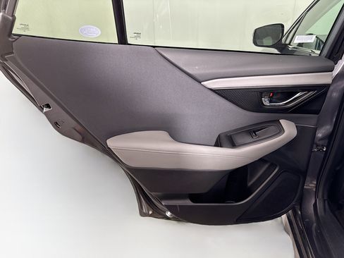 Used 2025 Subaru Outback Premium image 27