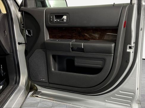 Used 2019 Ford Flex Limited FWD image 28