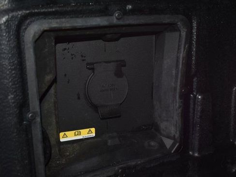 Used 2023 Ford F150 Lariat w/ Equipment Group 502A High image 58