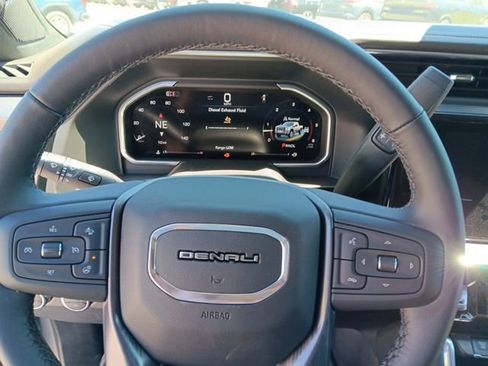 New 2026 GMC Sierra 2500 Denali Ultimate AWD/4WD image 13