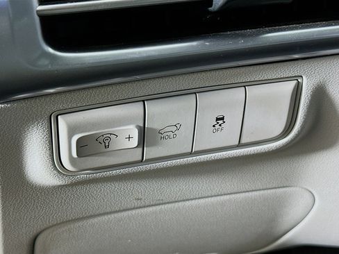 Used 2025 Hyundai Tucson SEL image 17