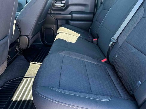 Used 2022 Chevrolet Silverado 1500 Custom image 18