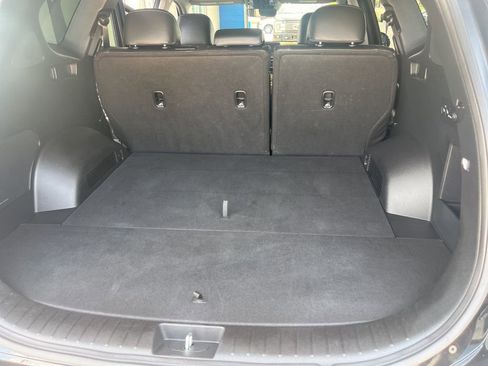 Used 2023 Hyundai Santa Fe Limited image 12