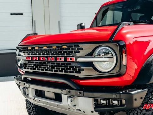 Used 2022 Ford Bronco Wildtrak AWD/4WD image 25
