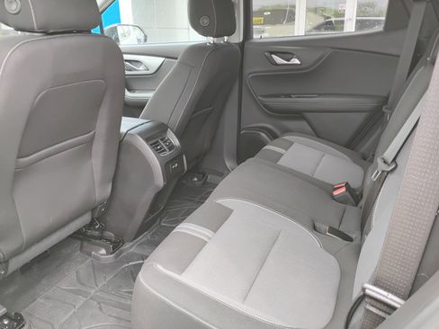 Used 2024 Chevrolet Blazer LT w/ Convenience Package FWD image 25