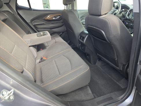 Used 2018 GMC Terrain SLE w/ Driver Convenience Package image 10