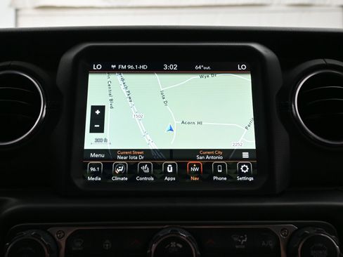 Used 2022 Jeep Wrangler Unlimited Rubicon 4xe w/ Cold Weather Group image 29