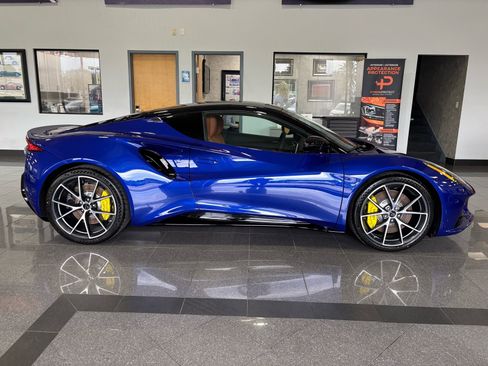 Used 2025 Lotus Emira V6 image 25