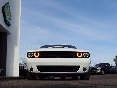 Used 2021 Dodge Challenger R/T image 17