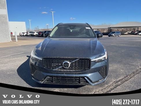 Certified 2025 Volvo XC60 B5 Plus w/ Climate Package image 2