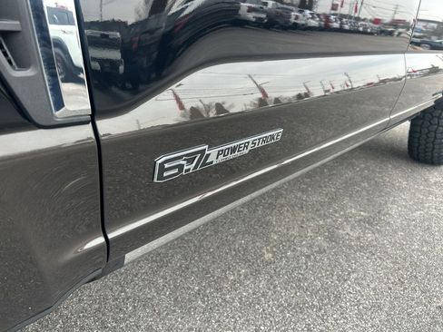 Used 2024 Ford F250 King Ranch image 9