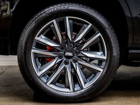 Used 2021 Cadillac Escalade Sport Platinum w/ LPO, ONYX Package image 37