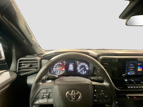 Used 2025 Toyota Tundra SR5 AWD/4WD image 7