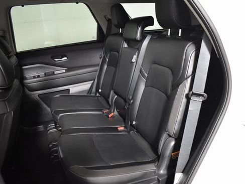 Certified 2024 Nissan Pathfinder SL image 28