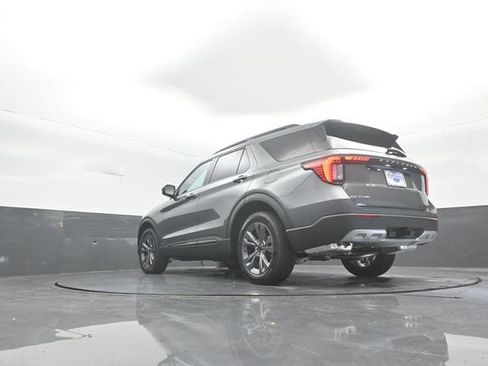 New 2026 Ford Explorer Active w/ Active Comfort Package AWD/4WD image 36