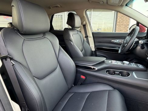 Used 2025 Genesis GV70 2.5T image 27