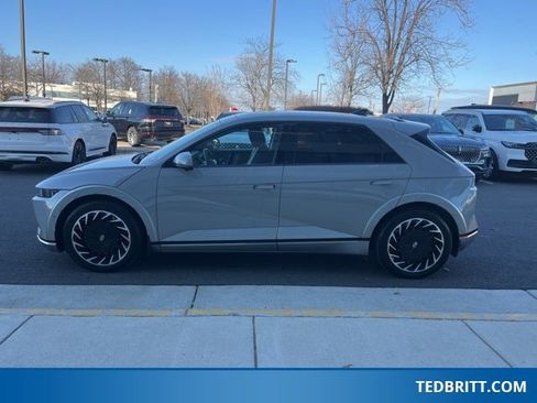 Used 2022 Hyundai Ioniq 5 Limited image 4