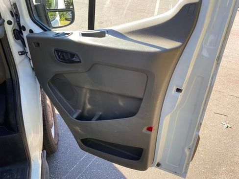 Used 2021 Ford Transit 250 Medium Roof RWD image 32