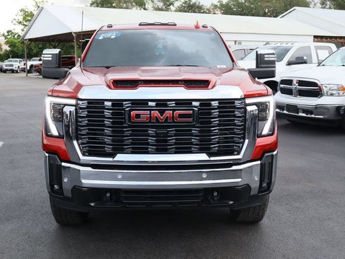 Certified 2024 GMC Sierra 2500 SLT w/ SLT Premium Package AWD/4WD image 4