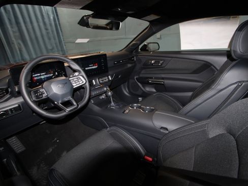 New 2026 Ford Mustang Coupe image 2