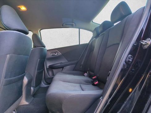 Used 2016 Honda Accord LX image 17