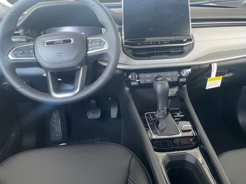 New 2026 Jeep Compass Limited AWD/4WD image 10