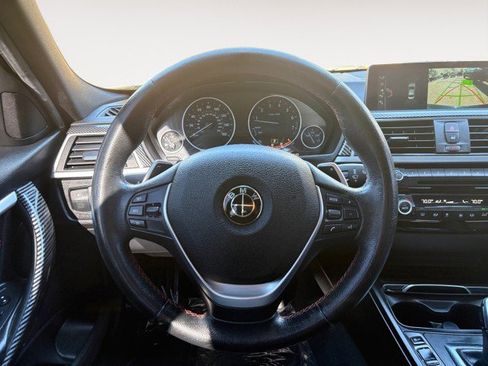 Used 2017 BMW 330i xDrive Sedan image 14