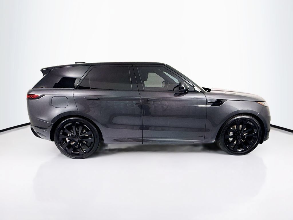 New 2026 Land Rover Range Rover Sport Dynamic SE AWD/4WD image 4