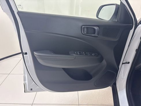 New 2026 Hyundai Venue SEL image 16