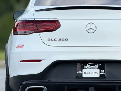Used 2020 Mercedes-Benz GLC 300 4MATIC Coupe image 16