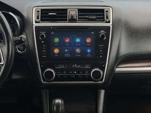 Used 2019 Subaru Outback 2.5i Limited AWD/4WD image 21