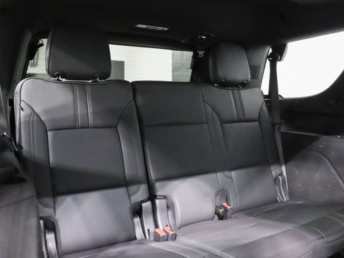 Used 2022 Chevrolet Tahoe RST w/ Sport Performance Package image 25