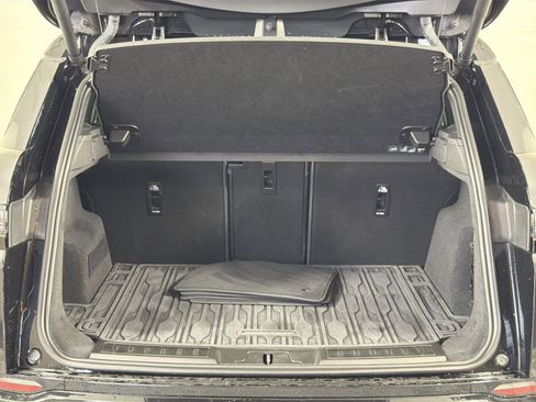 Certified 2025 Land Rover Range Rover Evoque Dynamic SE image 29